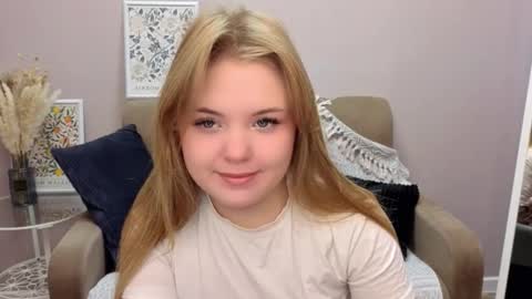 Snapshot of melissa_199 chatting on November 7, 2025, 7:19 am Sophia online show from November 7, 2025, 7:19 am