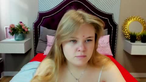 Sophia online show from May 7, 2026, 5:35 am