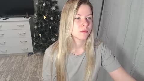 Melissa  Ray online show from January 23, 2025, 2:23 am