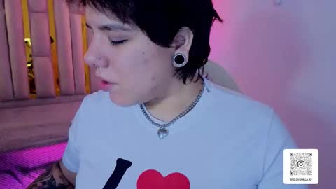 Lissa  online show from December 14, 2025, 7:18 pm