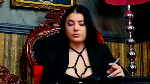 Melissa online show from December 8, 2024, 10:19 am