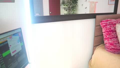 Melissa online show from November 4, 2025, 12:26 pm