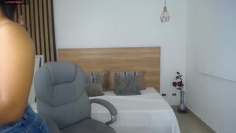Snapshot of melissa_lenox chatting on June 23, 2026, 7:01 pm melissa_lenox online show from June 23, 2026, 7:01 pm