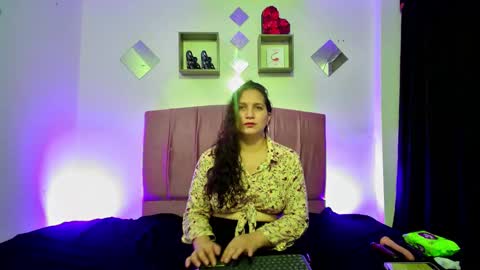 MELISSA online show from February 25, 2025, 12:14 am
