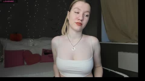 melissa_moooree online show from October 30, 2025, 9:22 am