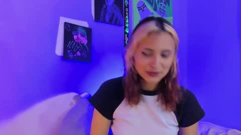 melissa_noir online show from December 1, 2025, 7:19 pm