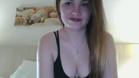 Melissa online show from February 18, 2025, 1:44 pm