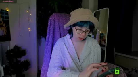 Melissa online show from May 6, 2026, 10:04 pm