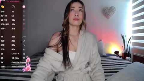 Snapshot of melissalopez27 chatting on October 5, 2025, 4:49 pm Melissa Lopez  online show from October 5, 2025, 4:49 pm