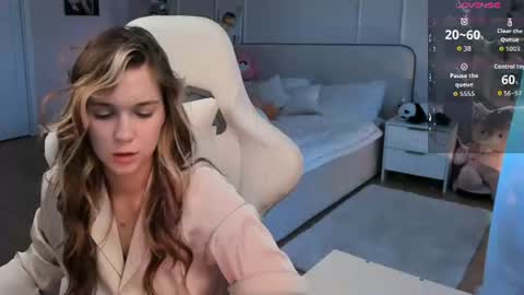 melissamiles online show from June 20, 2026, 4:10 pm