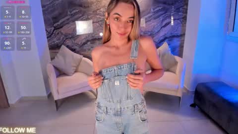 Snapshot of melissamoore_ chatting on February 19, 2025, 9:17 am Call me Meli online show from February 19, 2025, 9:17 am