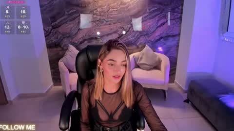 Snapshot of melissamoore_ chatting on March 4, 2025, 2:49 am Call me Meli online show from March 4, 2025, 2:49 am