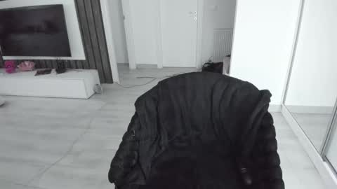 Ariana online show from March 15, 2026, 7:36 am