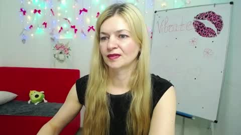 Snapshot of melissatylerbb chatting on April 28, 2026, 11:37 am Melissa online show from April 28, 2026, 11:37 am