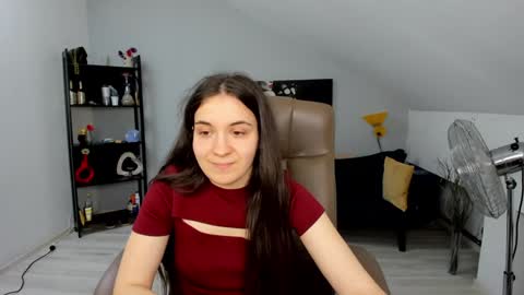 Snapshot of melissawiliam chatting on December 16, 2024, 3:22 pm melissawiliam online show from December 16, 2024, 3:22 pm