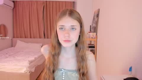 Snapshot of melissssa_bloom chatting on June 24, 2026, 10:31 pm Melissa online show from June 24, 2026, 10:31 pm