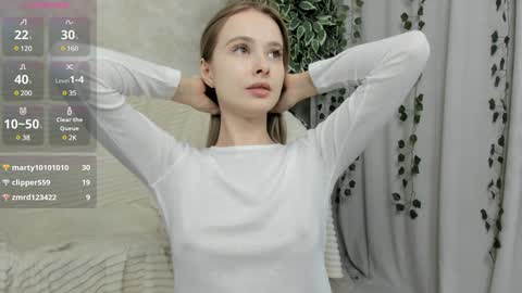 Snapshot of mell_milles chatting on February 2, 2025, 2:17 am mell milles online show from February 2, 2025, 2:17 am