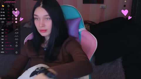 Freya  IM NONUDE online show from January 2, 2025, 9:18 pm