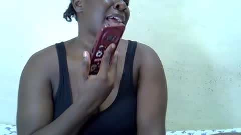 mellanine_ebony online show from May 3, 2026, 7:09 pm