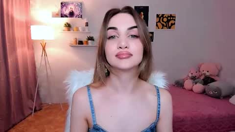 Tessa online show from February 23, 2025, 8:44 pm
