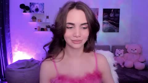 Tessa online show from January 6, 2026, 9:39 pm