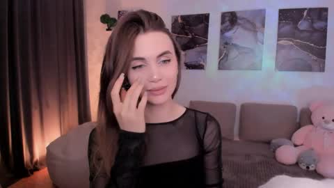 Tessa online show from May 2, 2026, 3:22 am