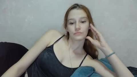 Mellisa online show from November 23, 2025, 5:46 pm