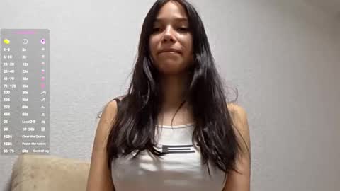 EVA online show from October 8, 2025, 8:50 pm