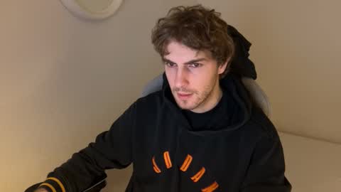 Melodicass online show from February 10, 2026, 9:30 pm