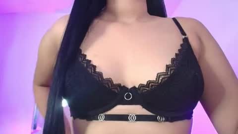Snapshot of melody__77 chatting on July 22, 2026, 6:16 am online show from July 22, 2026, 6:16 am