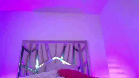 Snapshot of melody__77 chatting on July 23, 2026, 8:40 pm online show from July 23, 2026, 8:40 pm