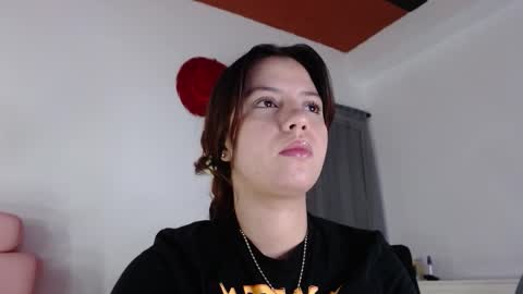 Snapshot of melody_bleir chatting on January 9, 2026, 6:49 am Melody online show from January 9, 2026, 6:49 am