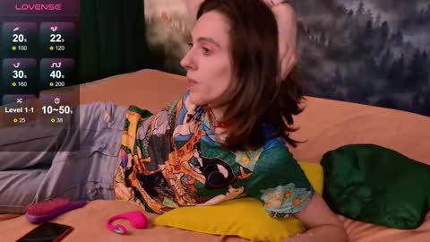 Melody online show from October 26, 2025, 1:00 am