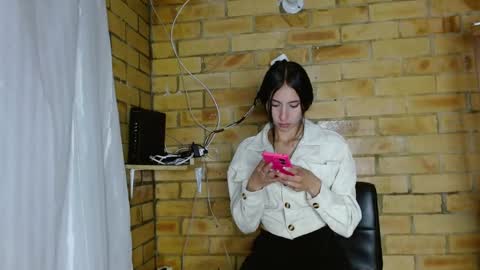 melody contreras online show from February 10, 2026, 11:42 pm