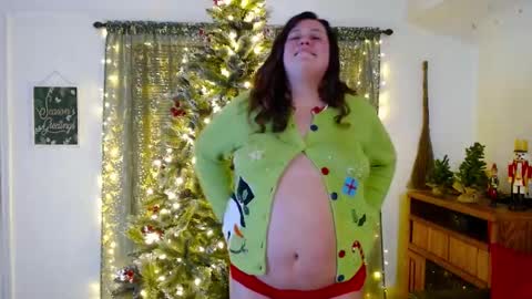 Snapshot of melody_mccoy chatting on December 13, 2024, 2:43 am Melody online show from December 13, 2024, 2:43 am