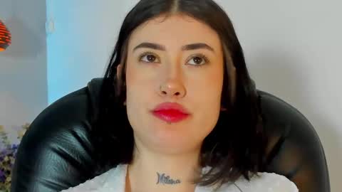 Snapshot of melody_suarez chatting on January 21, 2025, 11:13 pm MELODY online show from January 21, 2025, 11:13 pm