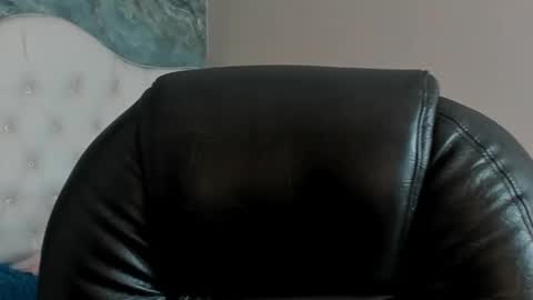 Snapshot of melody_suarez chatting on February 8, 2025, 8:31 am MELODY online show from February 8, 2025, 8:31 am