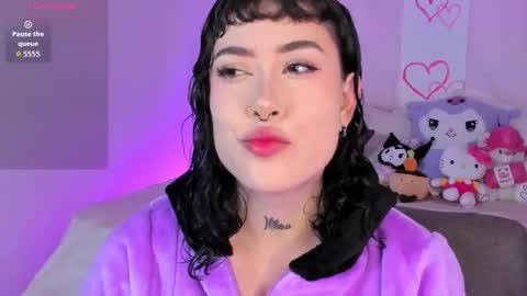 Snapshot of melody_suarez chatting on September 21, 2025, 12:01 am MELODY online show from September 21, 2025, 12:01 am