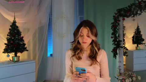 melody  online show from December 30, 2024, 4:29 pm