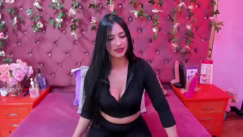 Melodysmithass online show from December 21, 2025, 2:41 am