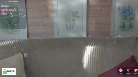 Snapshot of melodyys chatting on October 1, 2025, 2:23 pm Melody My schedule this week  Wednesday Thursday Sunday online show from October 1, 2025, 2:23 pm