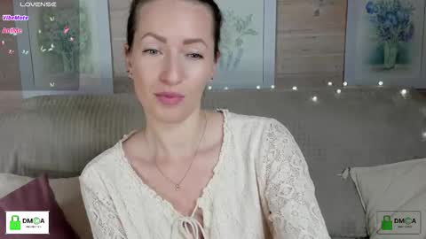 Snapshot of melodyys chatting on October 26, 2025, 3:29 pm Melody My schedule this week  Wednesday Thursday Sunday online show from October 26, 2025, 3:29 pm