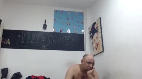 meloncillo_and_babyliss online show from February 6, 2025, 11:21 am