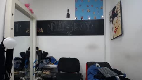 meloncillo_and_babyliss online show from February 10, 2025, 3:24 am