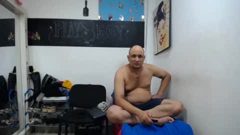 meloncillo_and_babyliss online show from February 10, 2025, 3:32 pm
