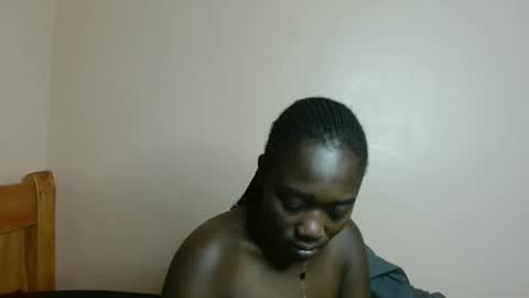 Snapshot of melrose_nadia chatting on May 6, 2026, 2:08 am mel online show from May 6, 2026, 2:08 am