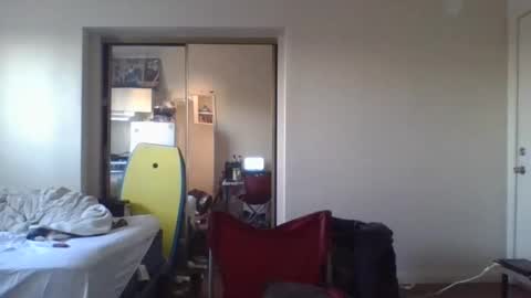 melting4u online show from November 23, 2025, 3:01 pm