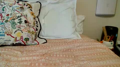 melxiss online show from March 18, 2026, 5:05 pm