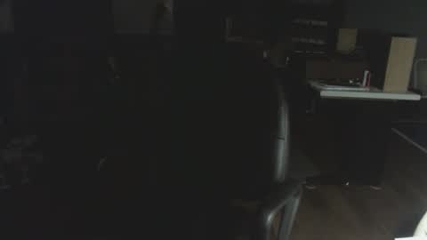 Snapshot of memberjames chatting on January 21, 2025, 3:48 am I am usually high and horny...lol online show from January 21, 2025, 3:48 am