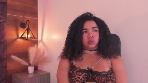 Snapshot of memphiswilliams chatting on February 8, 2025, 6:22 am Memphis Williams online show from February 8, 2025, 6:22 am